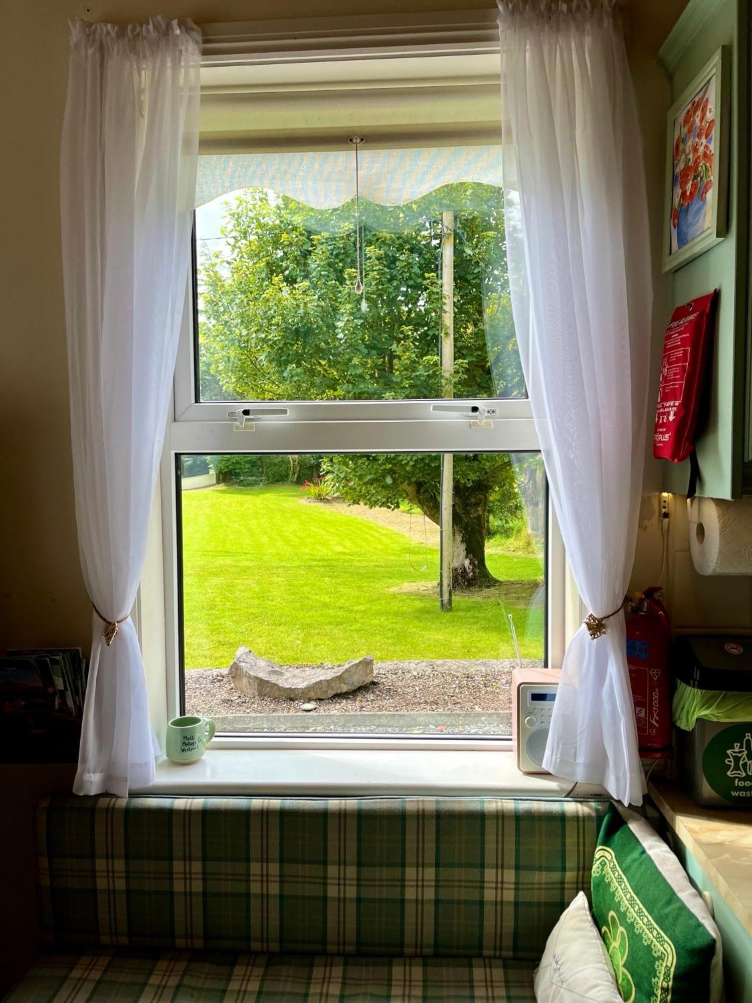 Birch Tree Cottage Westport Eksteriør billede